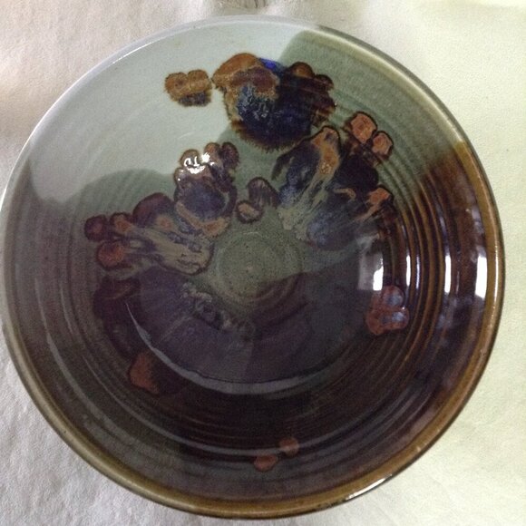 Hand Thrown Art Pottery, Similar to Moorcroft, Signed Martin; Collectible, Muted - Picture 1 of 4